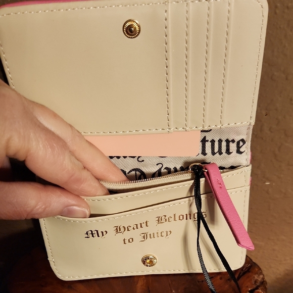 Juicy Couture Pink Royal Wallet NWOT - Picture 6 of 7